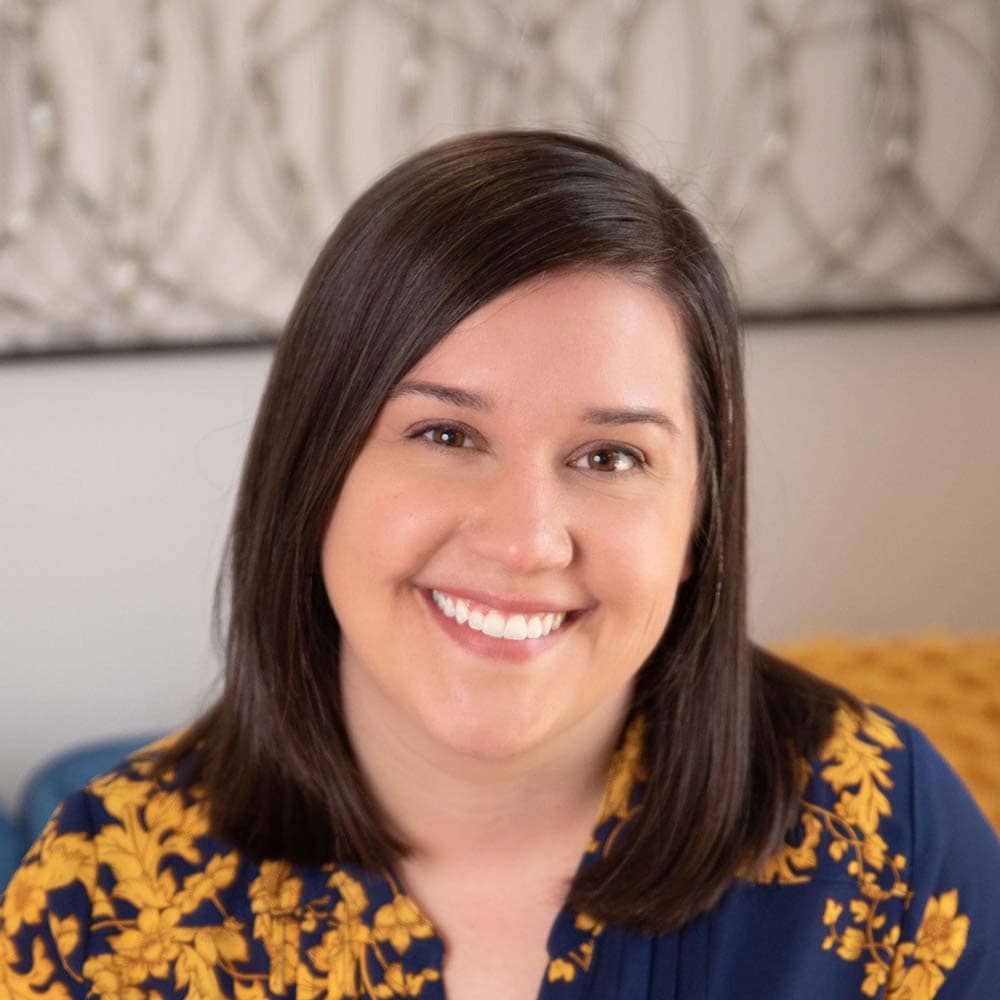 Liz Hand-Reshaping Financial Advice with Heart + Creativity